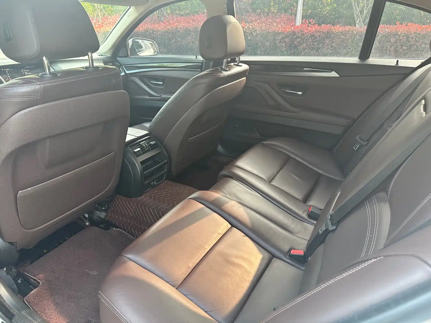 BMW 5 Series 2017 525Li Luxury Design Package фото 10
