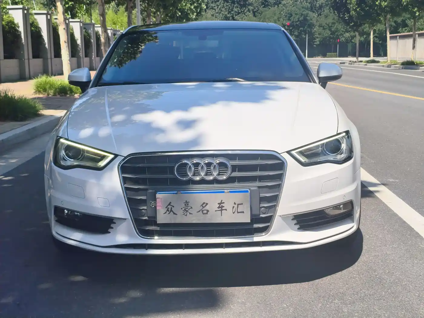 Audi A3 2016 Limousine 35 TFSI Progressive фото 3