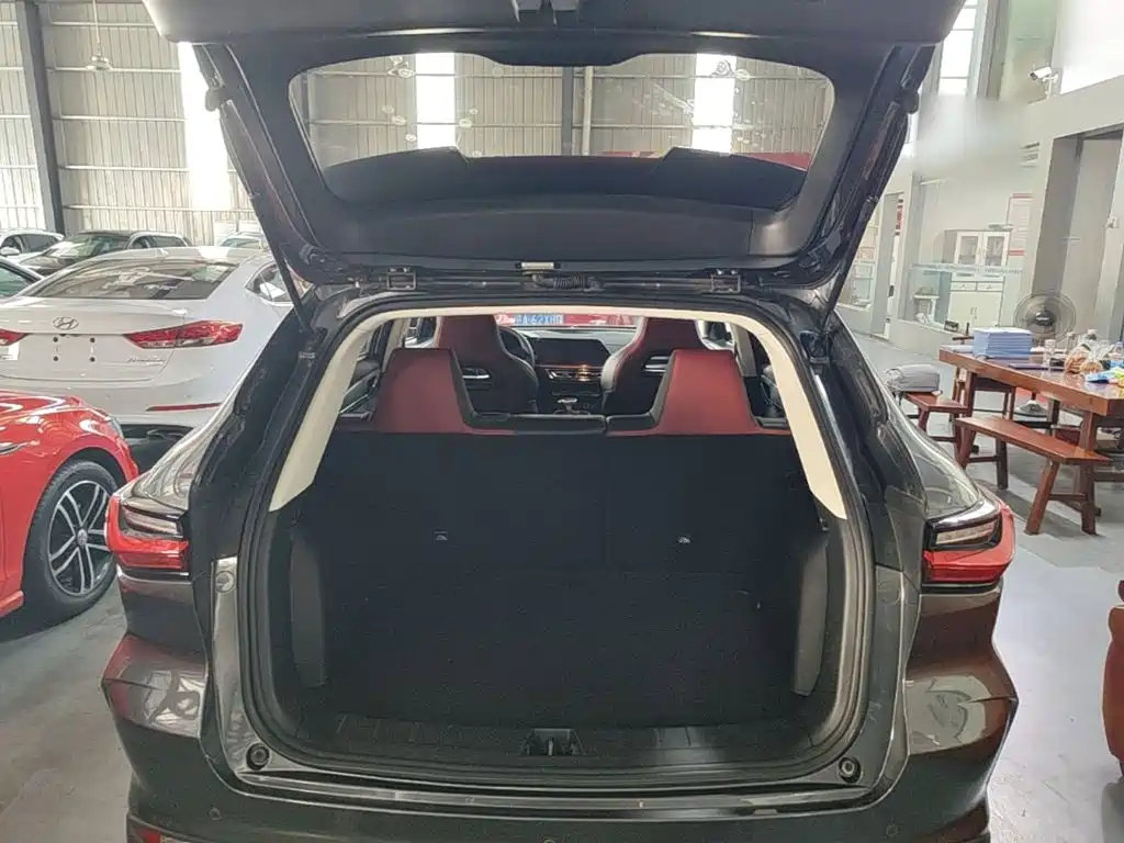 Changan Oshan Changan Oushang X5 2023 2021 Facelift 1.5T DCT Luxury