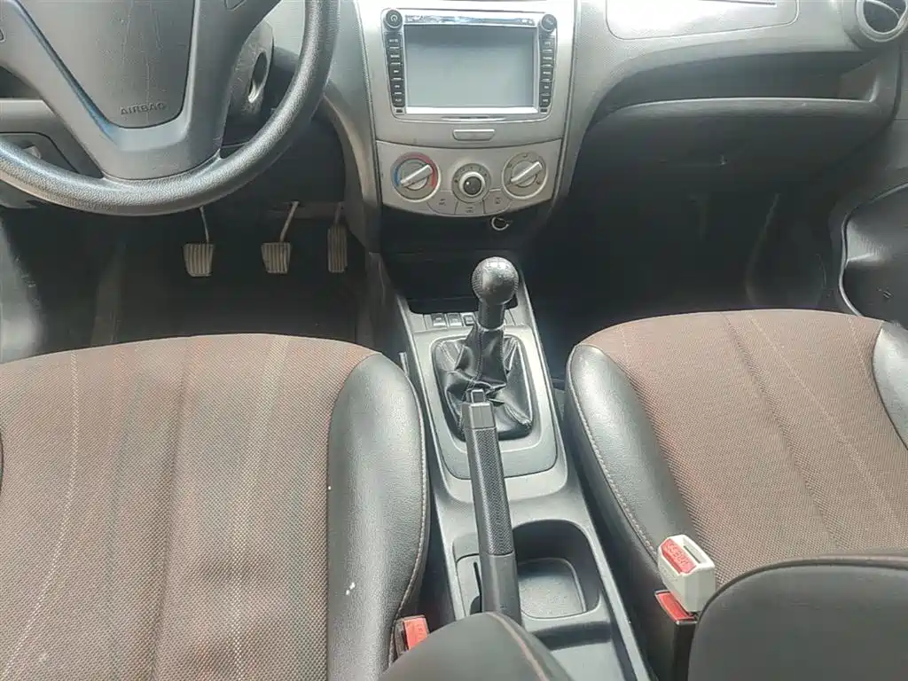 Chevrolet Sail 2013 Sedan 1.2L Manual Fashion Happiness Edition фото 14