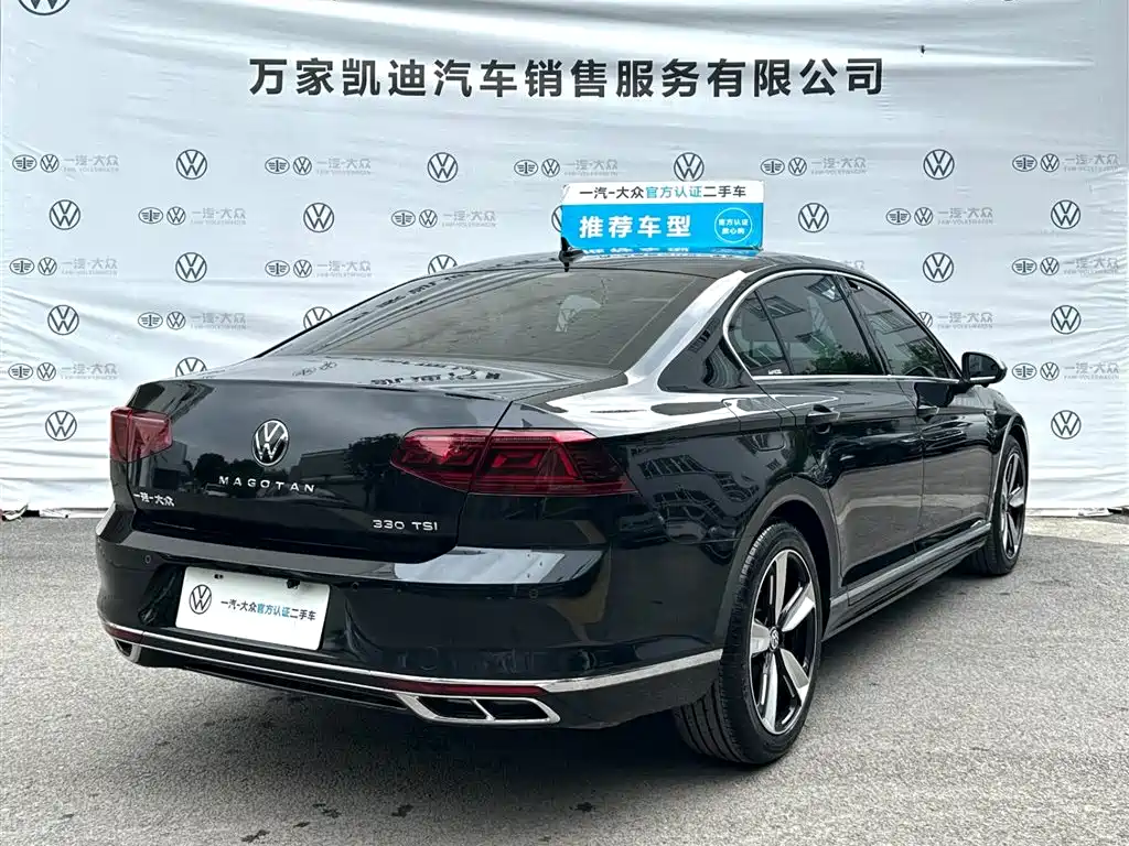 Volkswagen Magotan 2025 Popular Edition 330TSI DSG Luxury фото 5