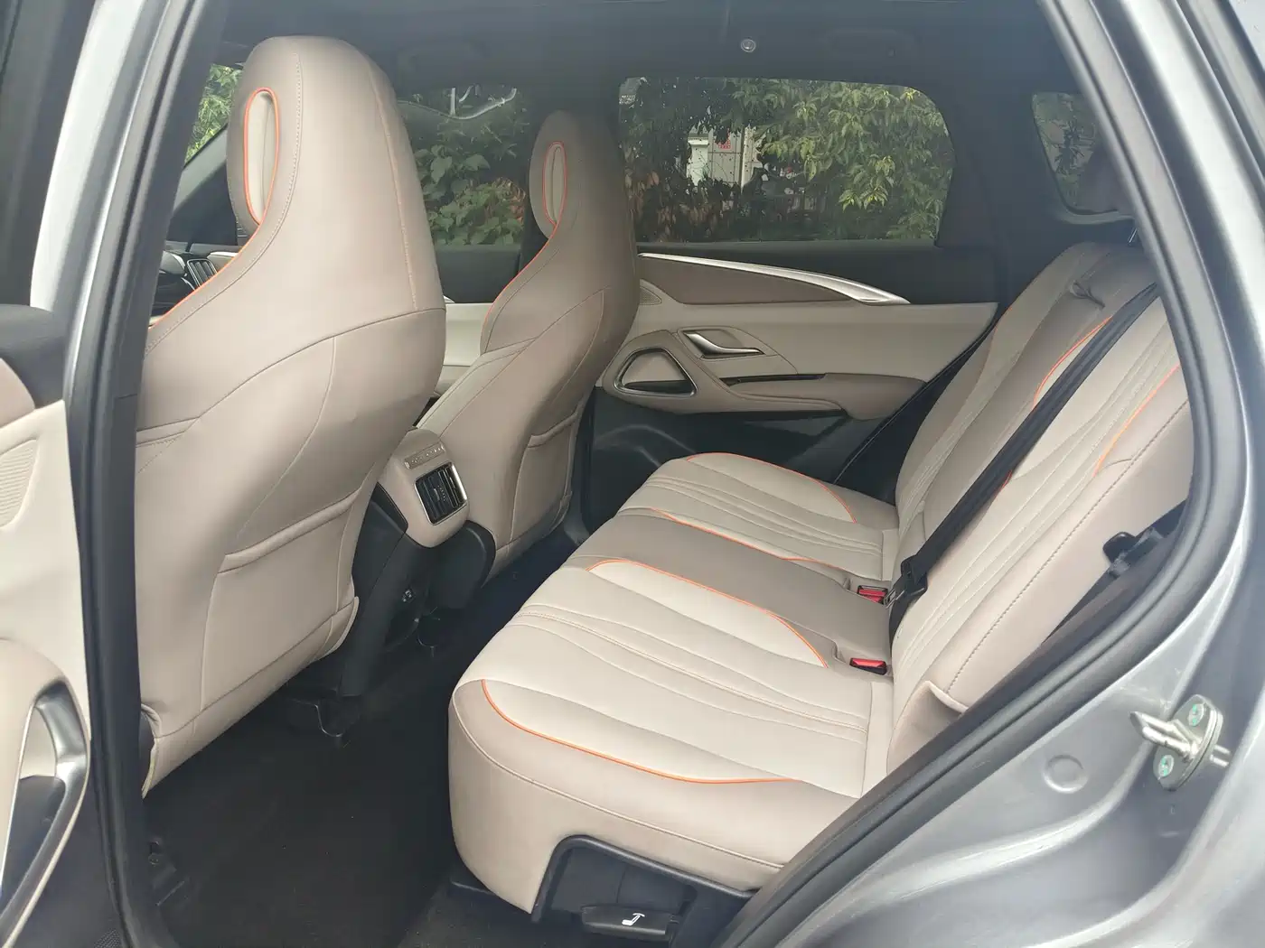 BYD Song Pro New Energy 2024 Glory Edition DM-i 110KM Surpassing фото 6