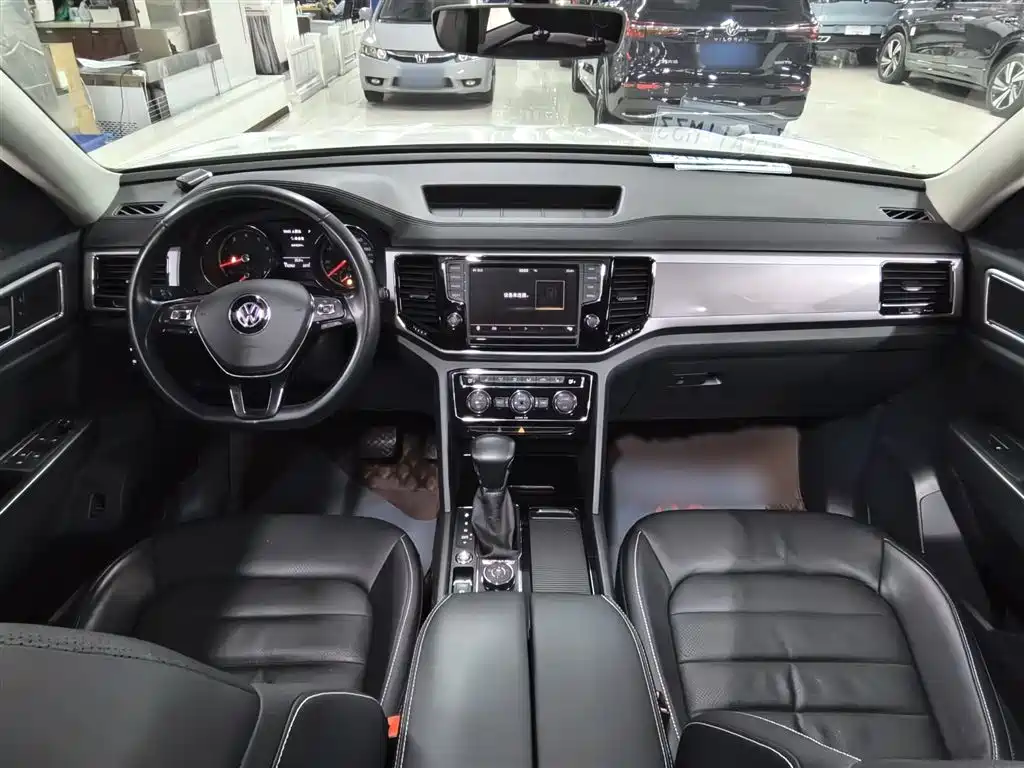 Volkswagen Teramont 2017 380TSI 4WD Luxury Edition фото 5