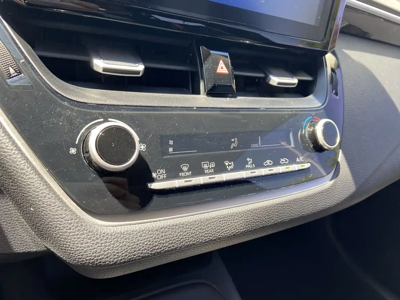 Toyota Corolla 2021 1.2T S-CVT Elite PLUS Edition фото 11