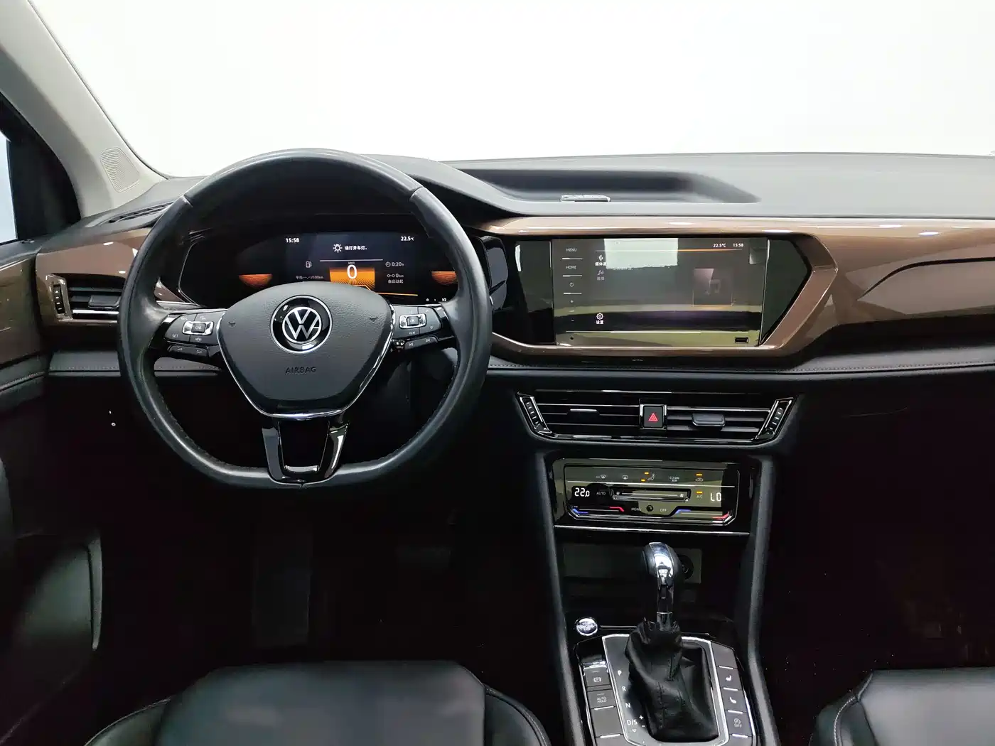 Volkswagen Tharu 2022 280TSI 2WD Comfort фото 11