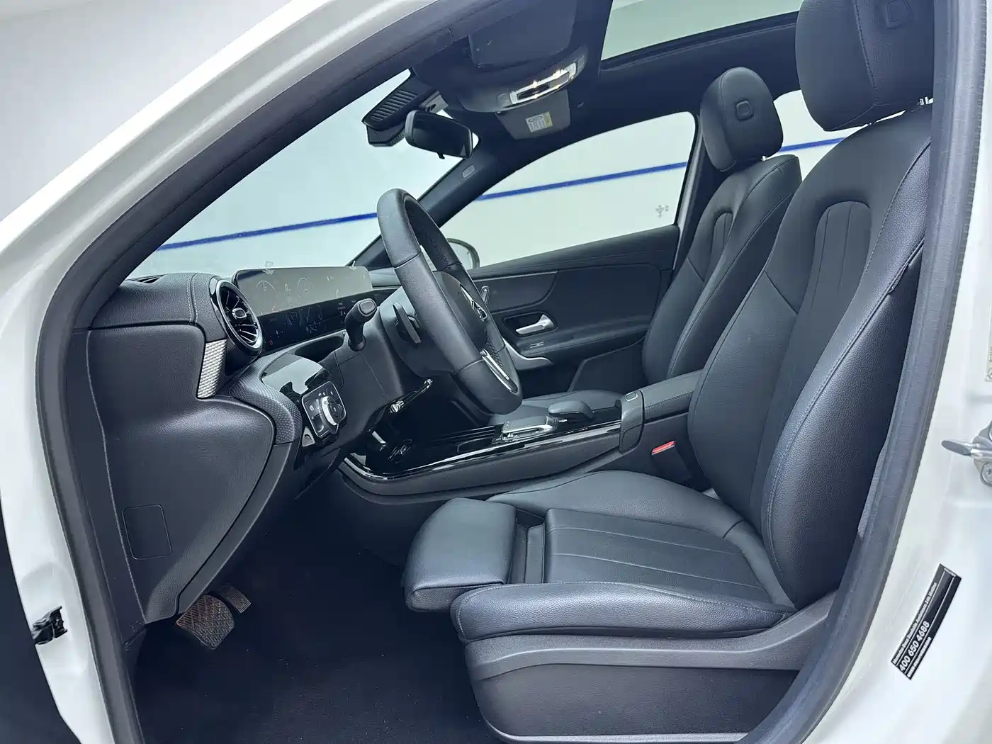 Mercedes-Benz A-Class 2022 A 180 L Sport Sedan фото 7