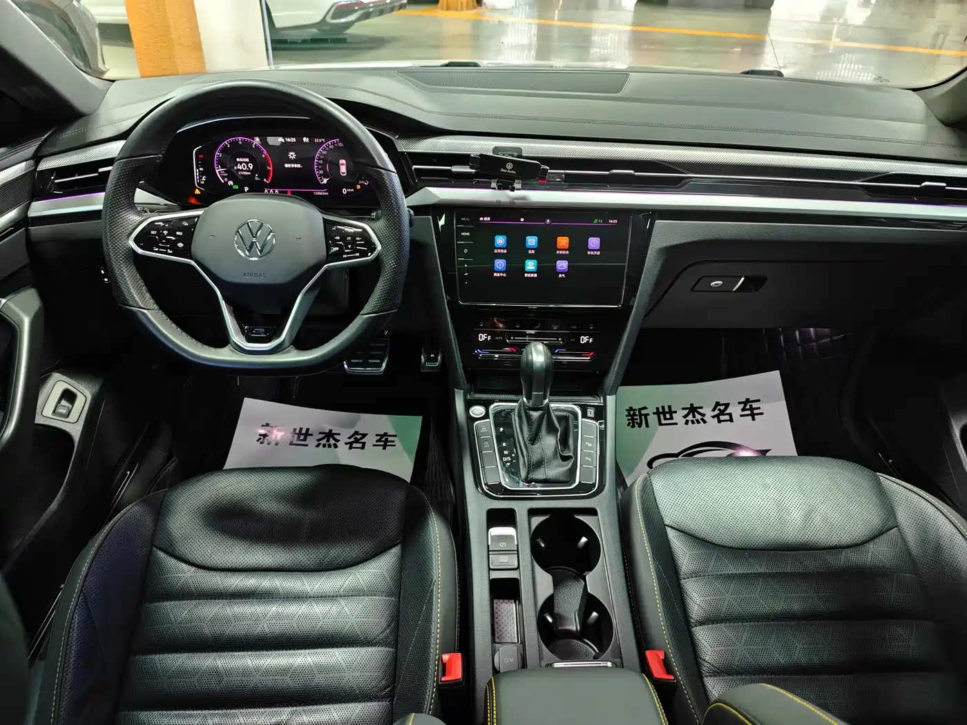 Volkswagen FAW-Volkswagen CC 2021 380TSI Eye-catching Edition 30th Anniversary фото 8