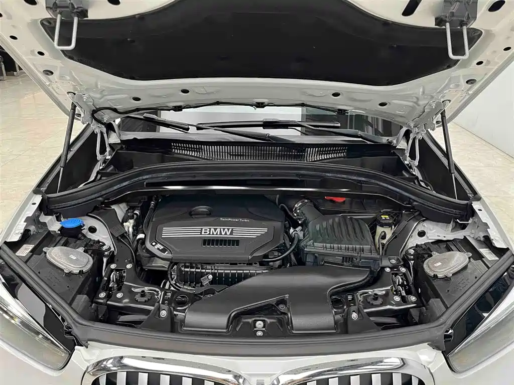 BMW X1 2022 sDrive20Li Fashion фото 22