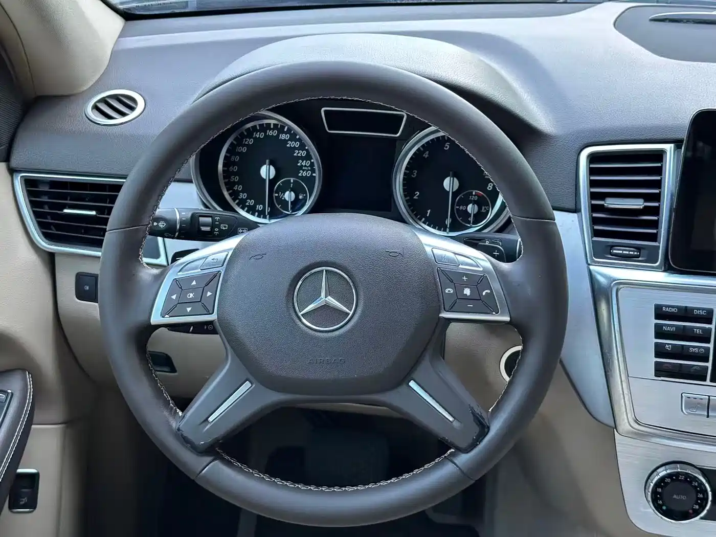 Mercedes-Benz M-Class 2012 ML 300 фото 14