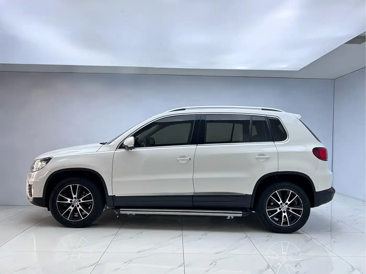 Volkswagen Tiguan 2013 1.8TSI Auto 4WD Luxury фото 4