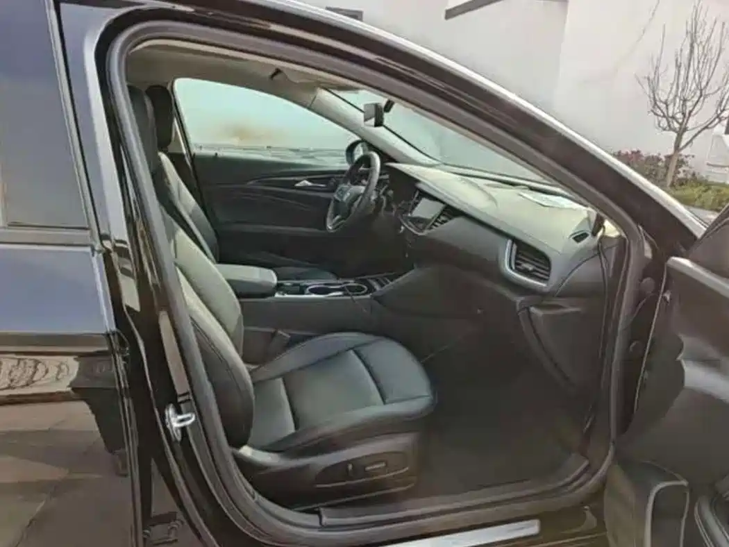 Buick Regal 2024 25T Ultra Comfort Edition фото 4