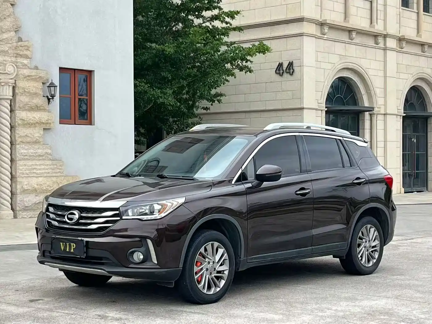 GAC Trumpchi Trumpchi GS4 2015 200T G-DCT Comfort Edition