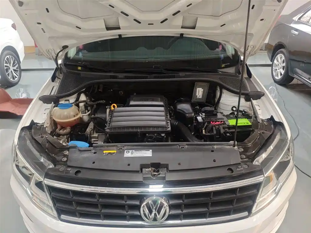 Volkswagen Jetta 2017 1.4L Manual Fashion фото 20