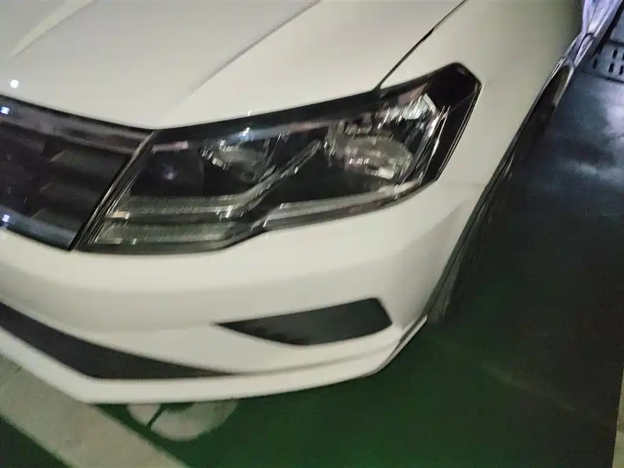 Volkswagen Jetta 2019 Dream Edition 1.5L Auto Fashion фото 5