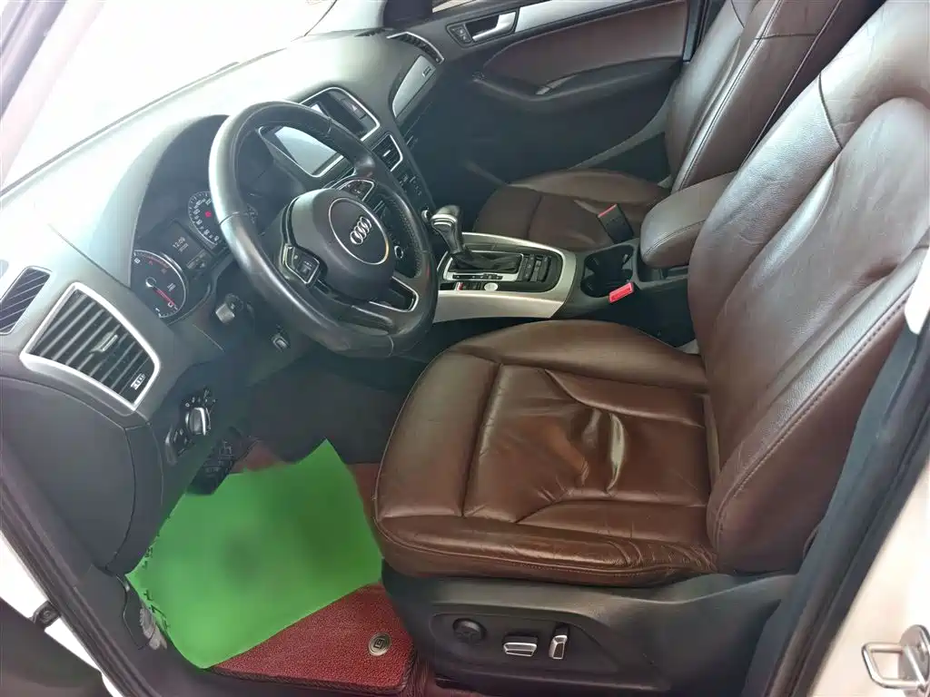 Audi Q5 2017 40 TFSI Technology фото 11