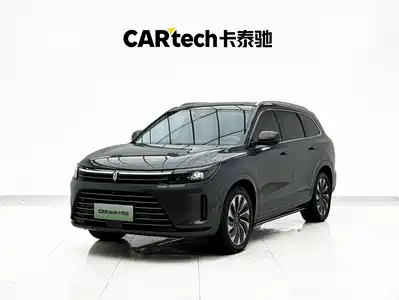 AITO M7