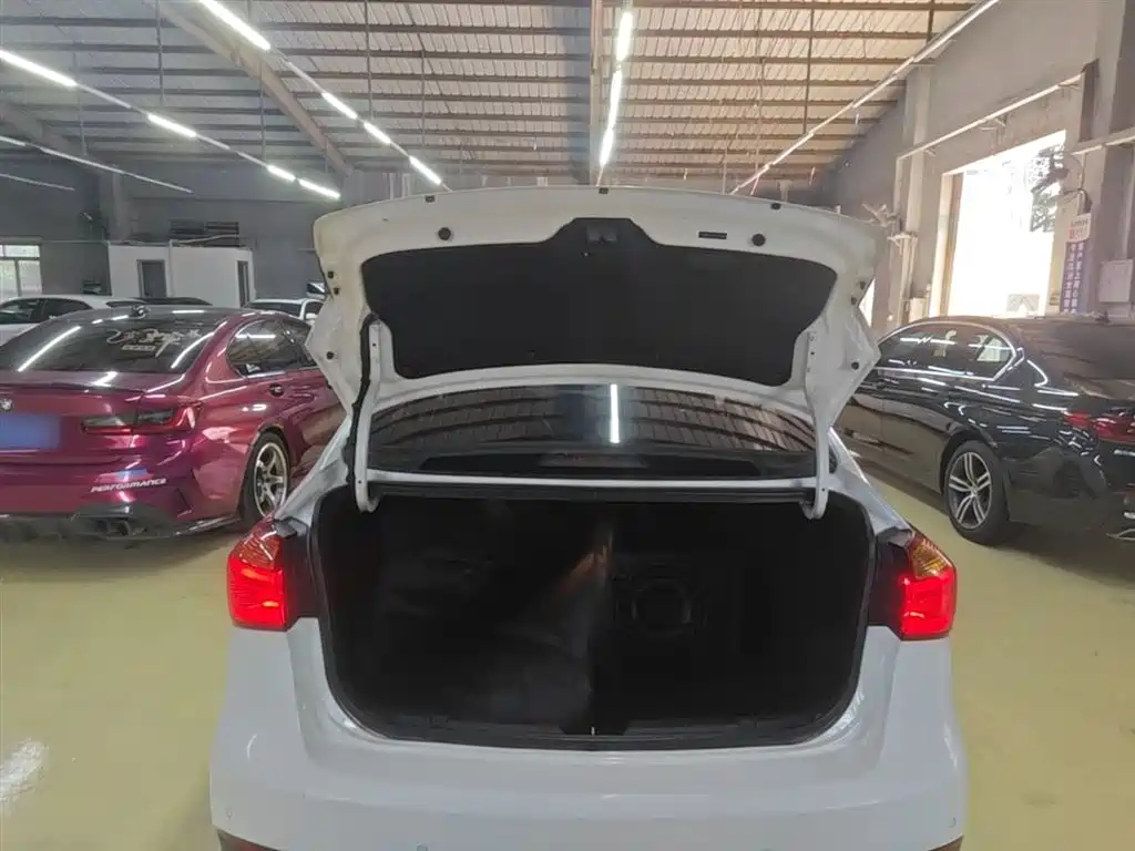 Kia K3 2015 1.6L Automatic GL фото 19