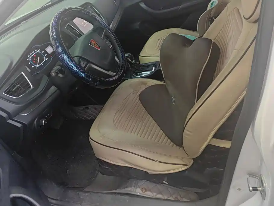 Roewe 360 2015 2015 1.5L Automatic Luxury