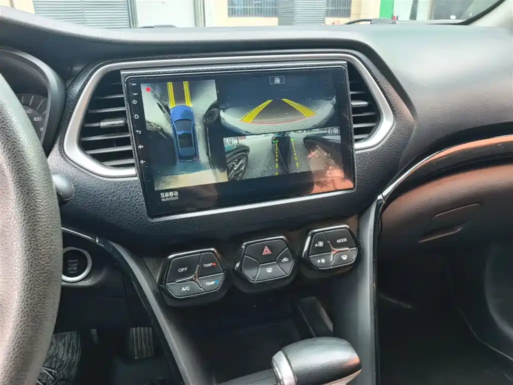 GAC Trumpchi Trumpchi GS4 2017 200T G-DCT 2WD Elite фото 13