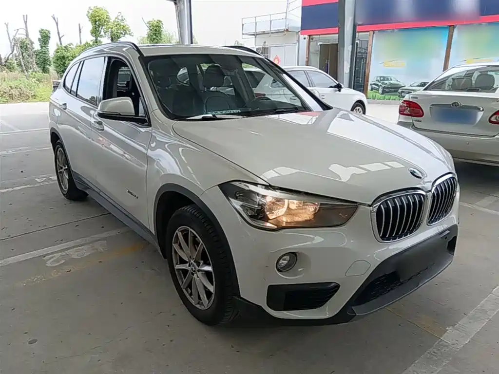 BMW X1 2016 sDrive18Li Fashion Model фото 4