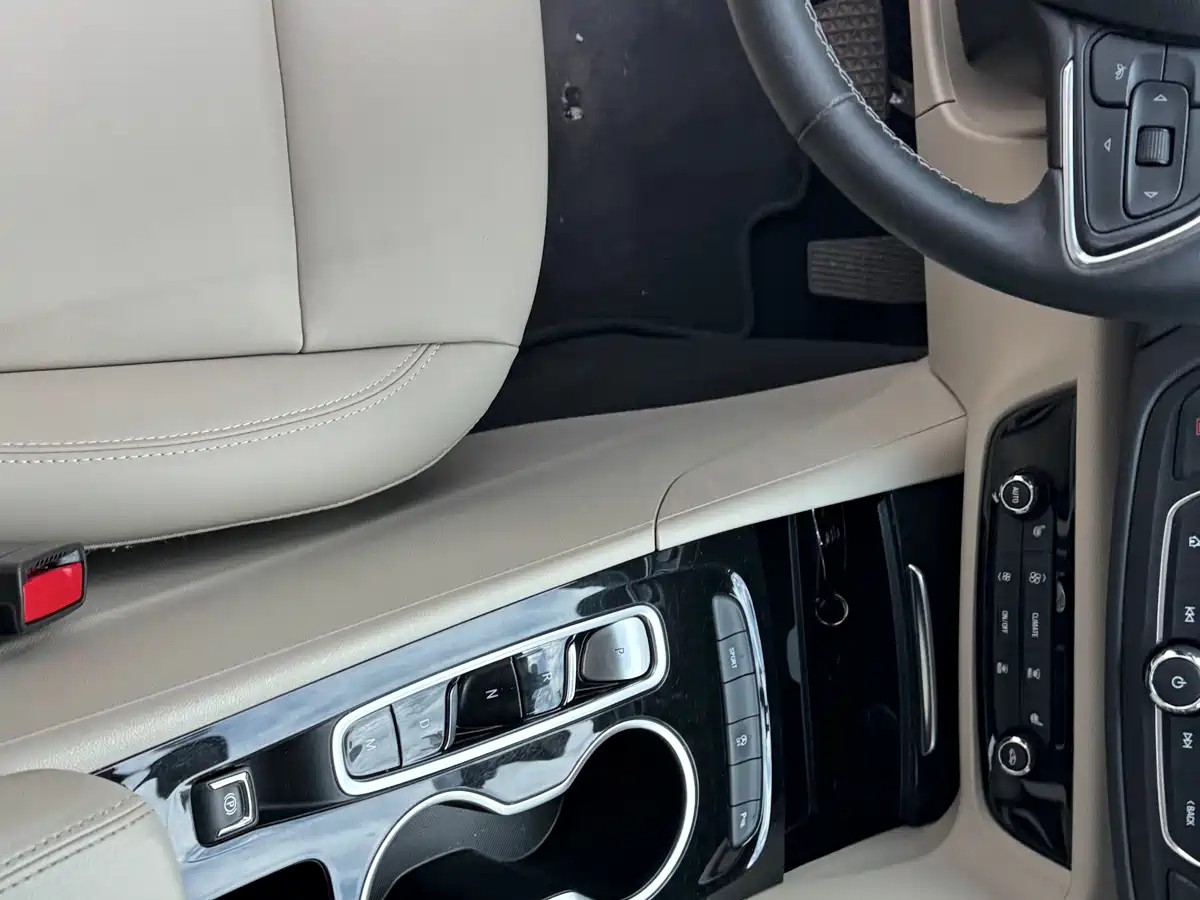 Buick Regal 2021 552T Elite фото 10