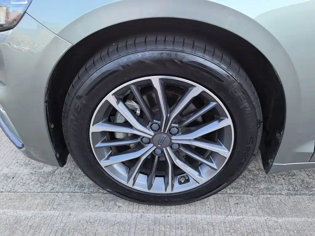 Фото 23 - Geely Preface