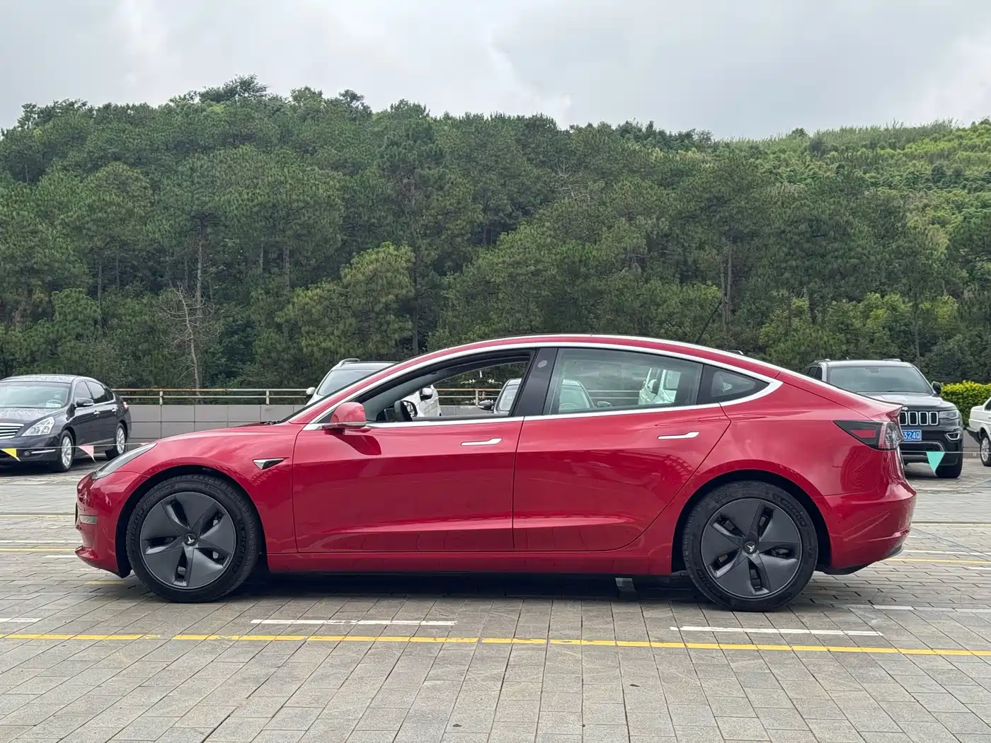 Tesla Model 3 2020 2020 Facelift Long Range Rear-Wheel Drive