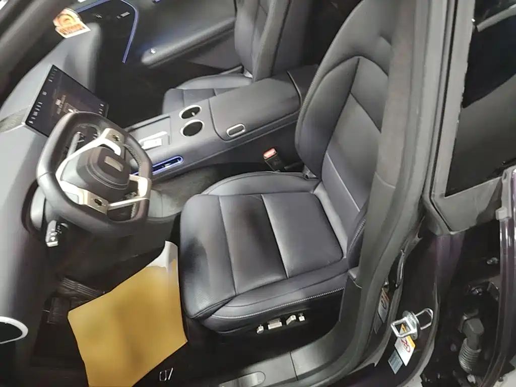 Avatr 07 2025 2026 model Ultra EV AWD