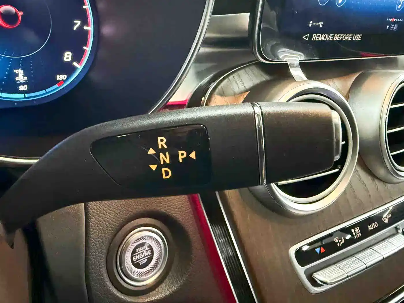 Mercedes-Benz GLC 2022 GLC 300 L 4MATIC Dynamic Collector's Edition фото 12