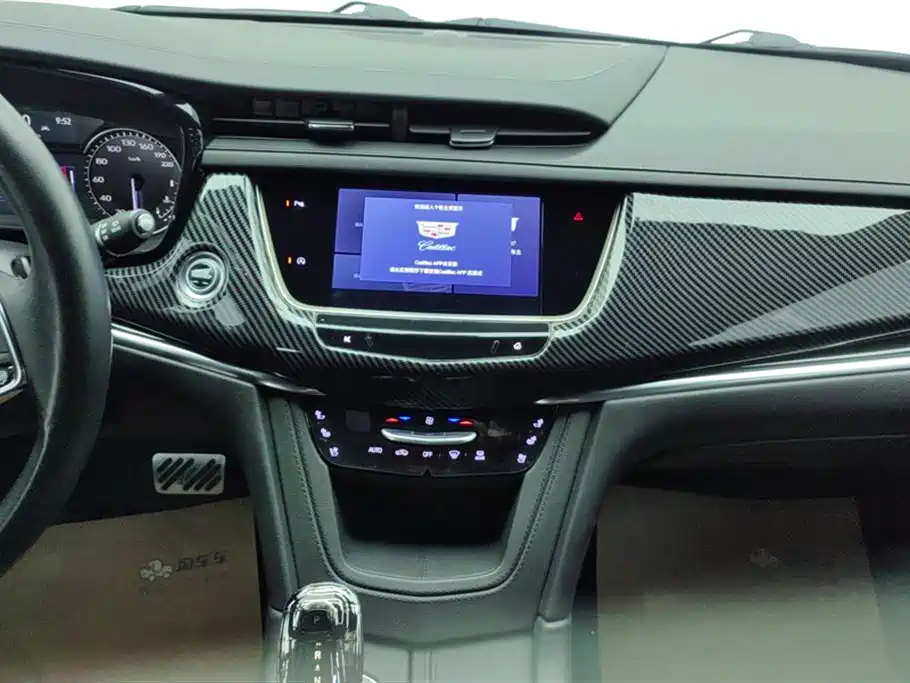 Cadillac XT5 2022 2.0T 2WD Luxury фото 13