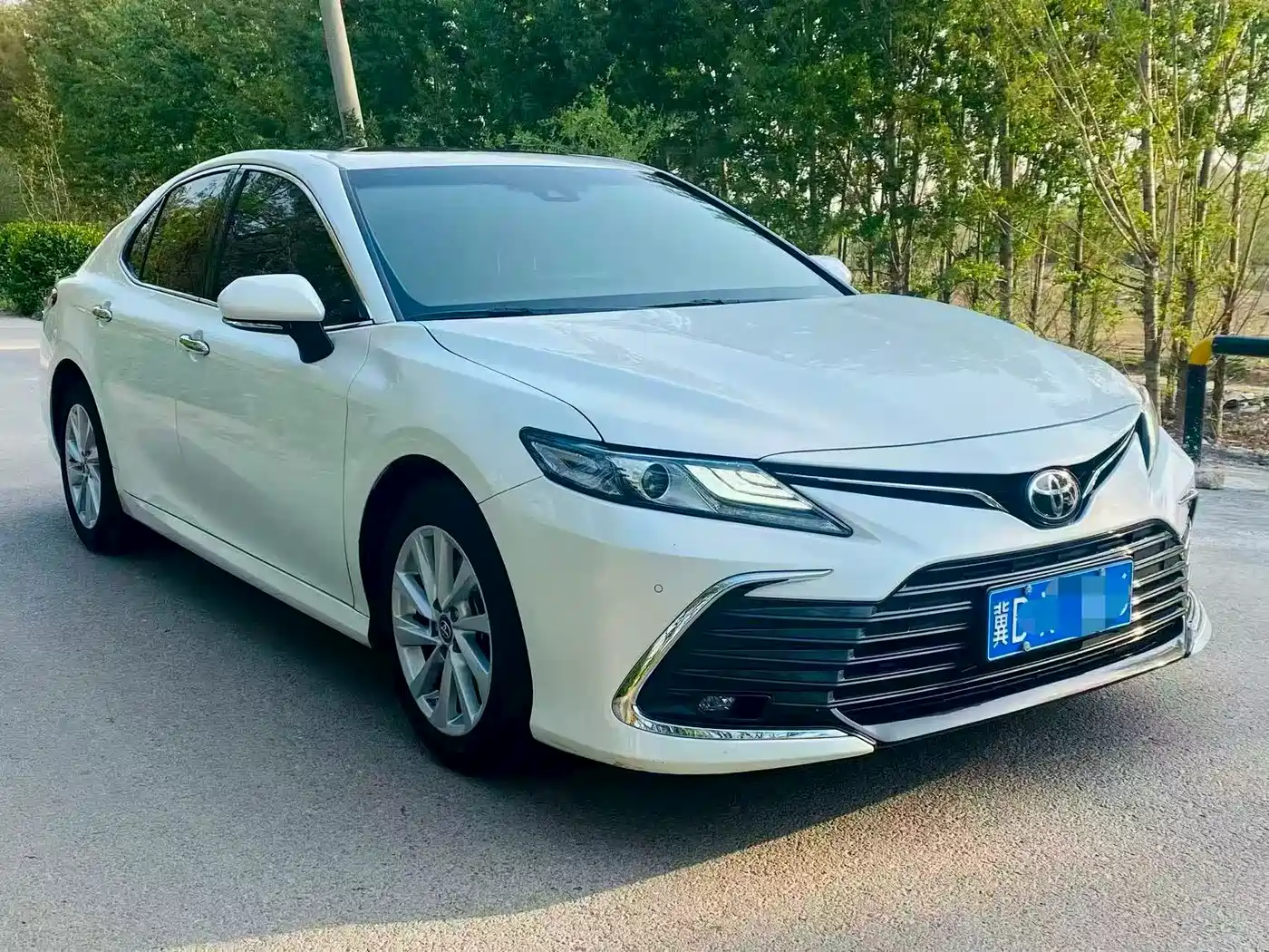 Toyota Camry 2021 2.0G Luxury Edition фото 3