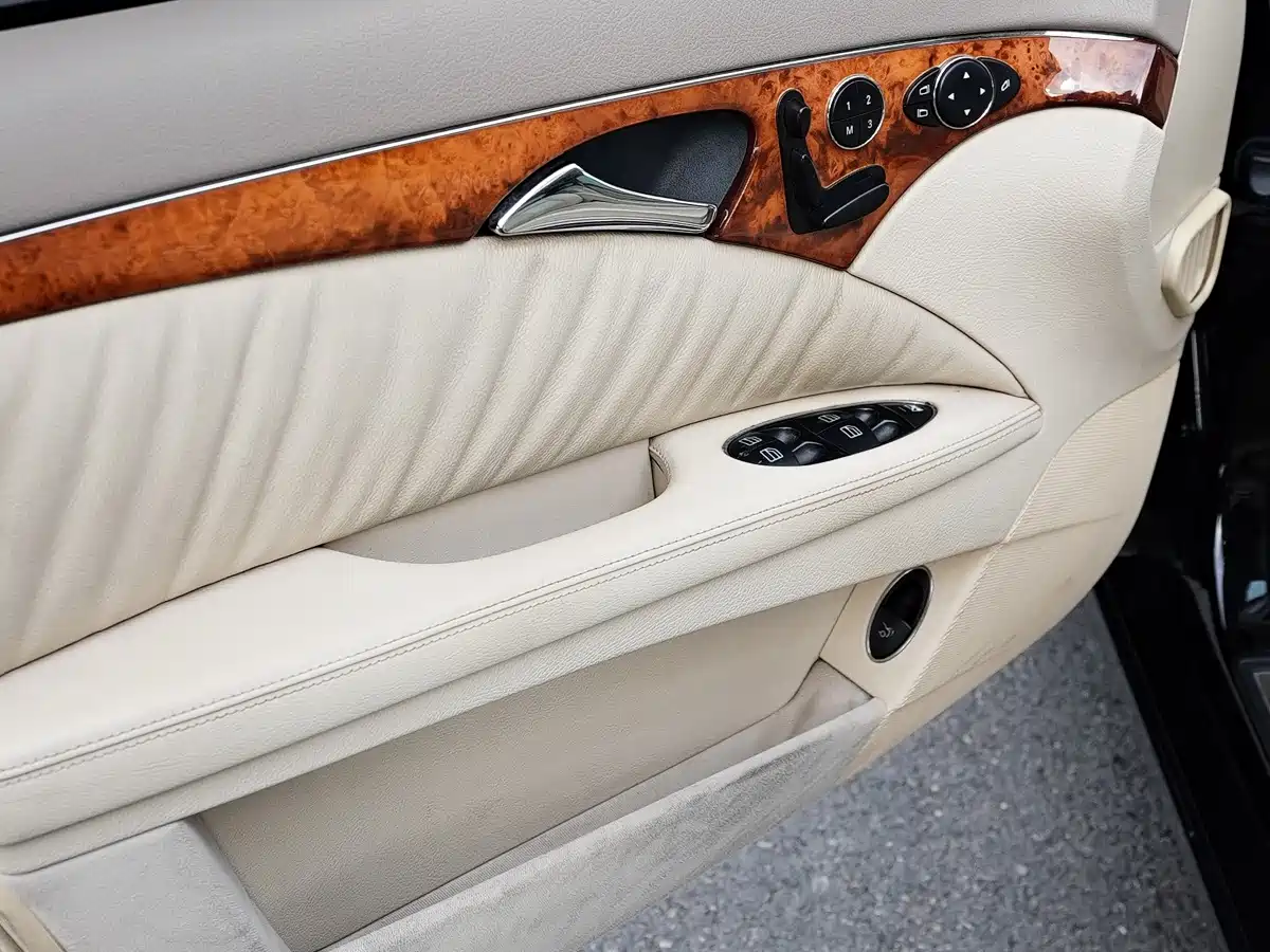 Mercedes-Benz E-Class (Import) 2006 E 500 Elegance фото 11