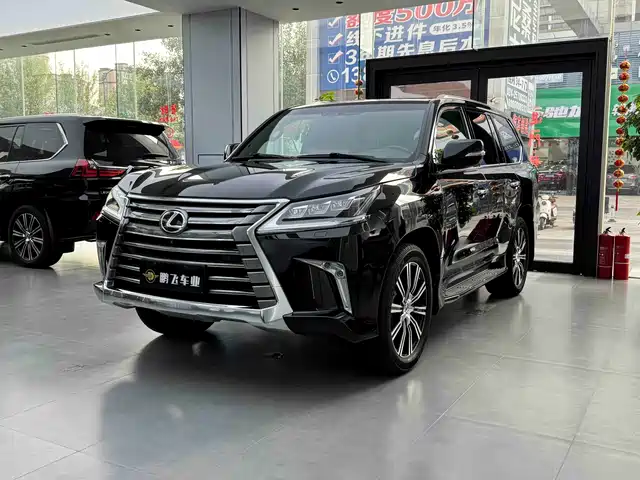 Lexus LX 2019