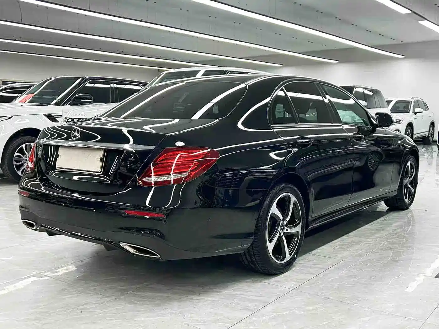 Mercedes-Benz E-Class 2018 E 200 Sport 4MATIC фото 4