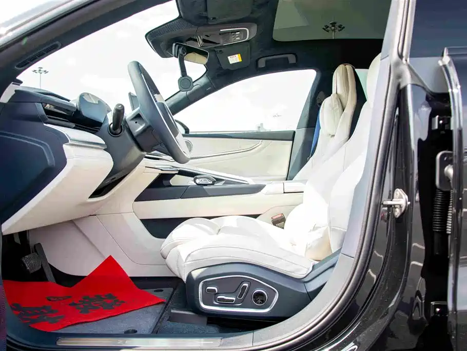 ZEEKR EXTREME KRYPTON 001