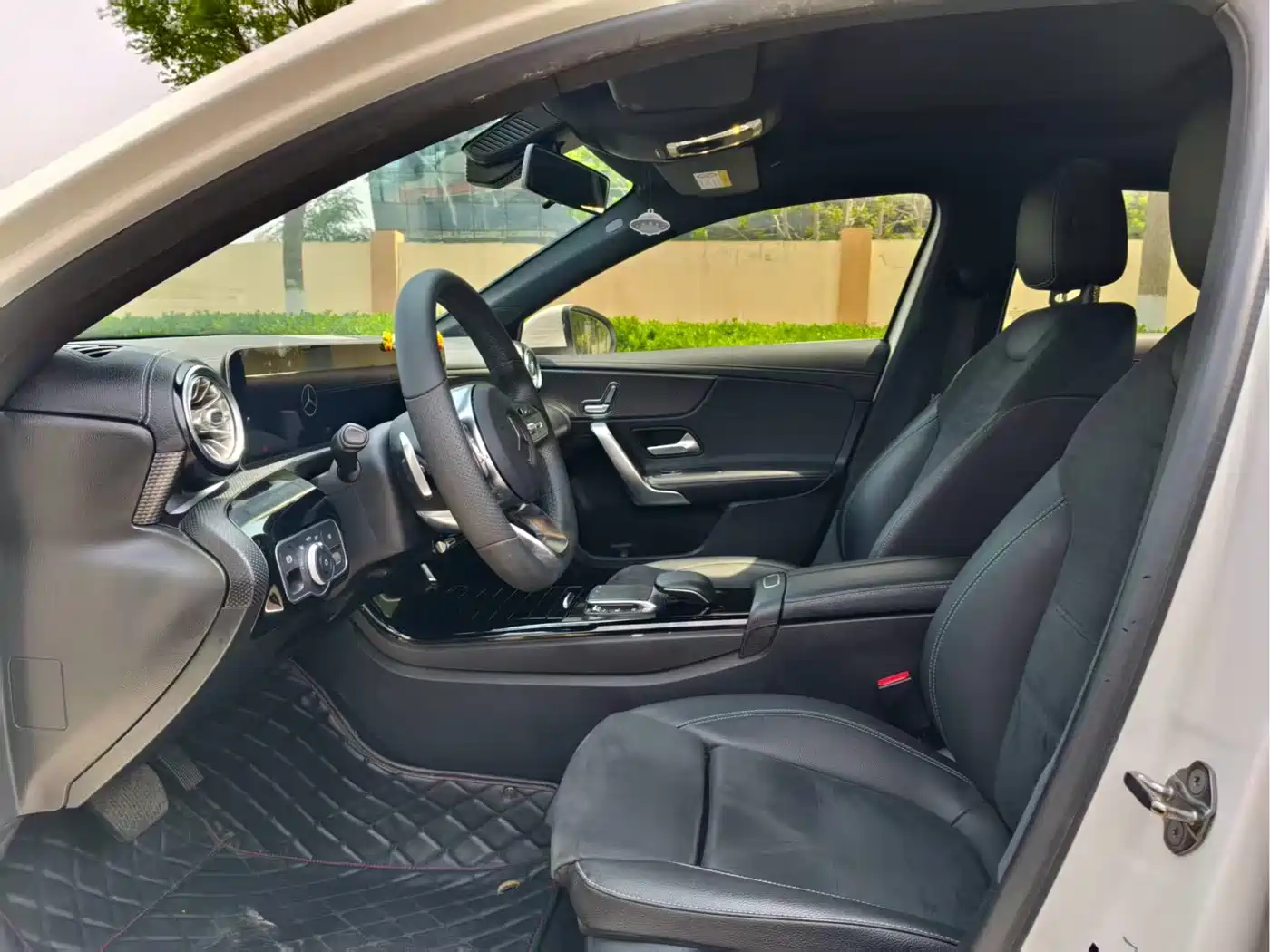 Mercedes-Benz A-Class 2020 Facelift A 200 L Sport Sedan Fashion фото 7