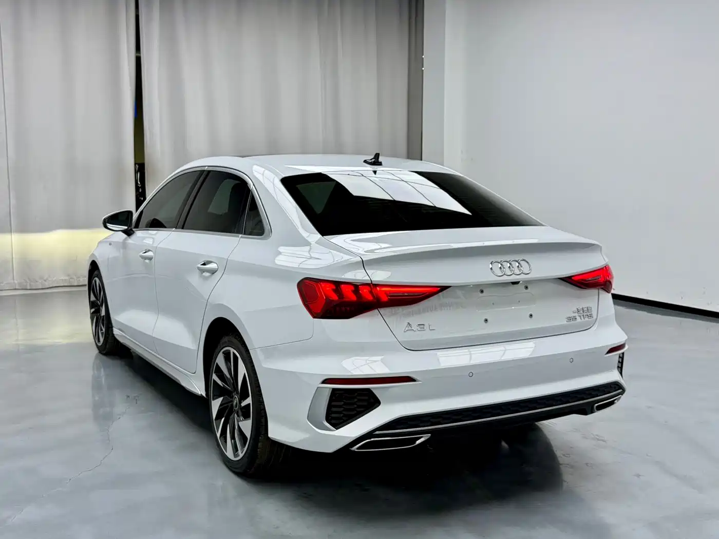 Audi A3 2023 A3L Limousine 35 TFSI Fashion Sport фото 14