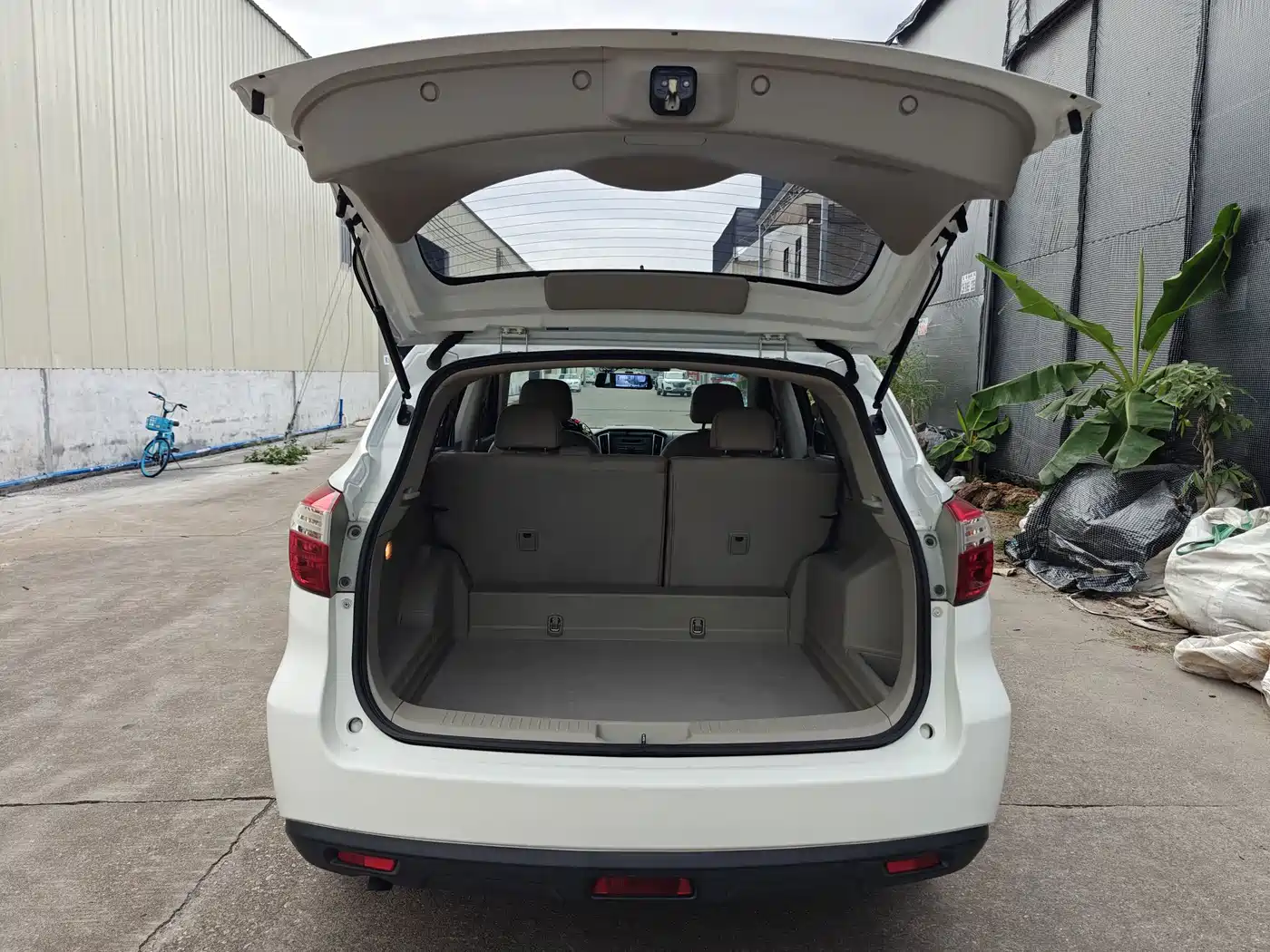 Venucia T70 2015 2015 1.6L Manual Ruixing Edition
