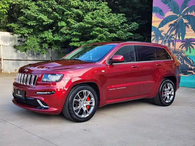  Jeep Grand Cherokee SRT 2012 6.4L SRT8
