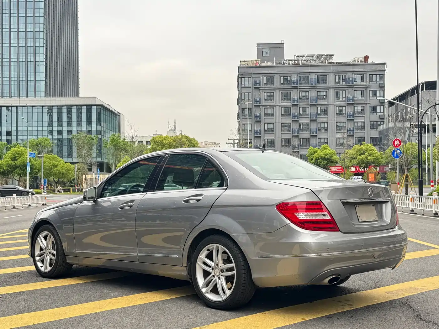 Mercedes-Benz C-Class 2013 C 260 CGI Elegance фото 5