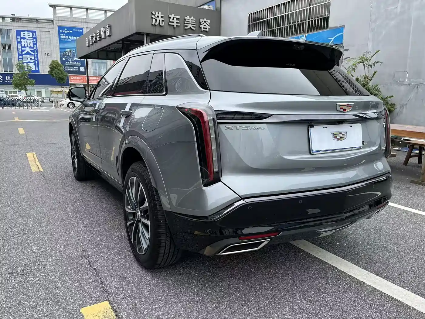Cadillac XT5 2025 2.0T Premium Model фото 18