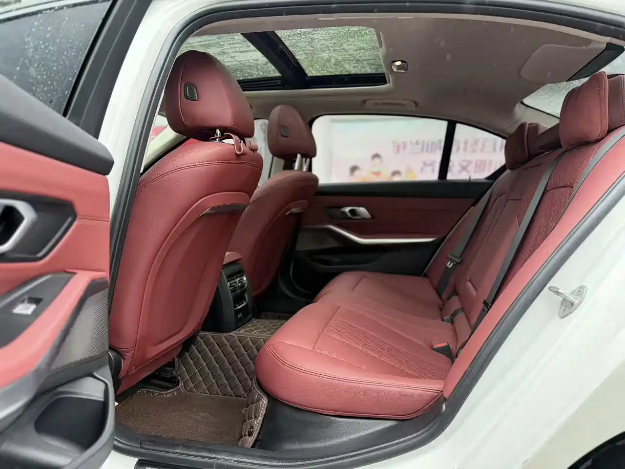 BMW 3 Series 2024 320Li M Sport Package фото 11