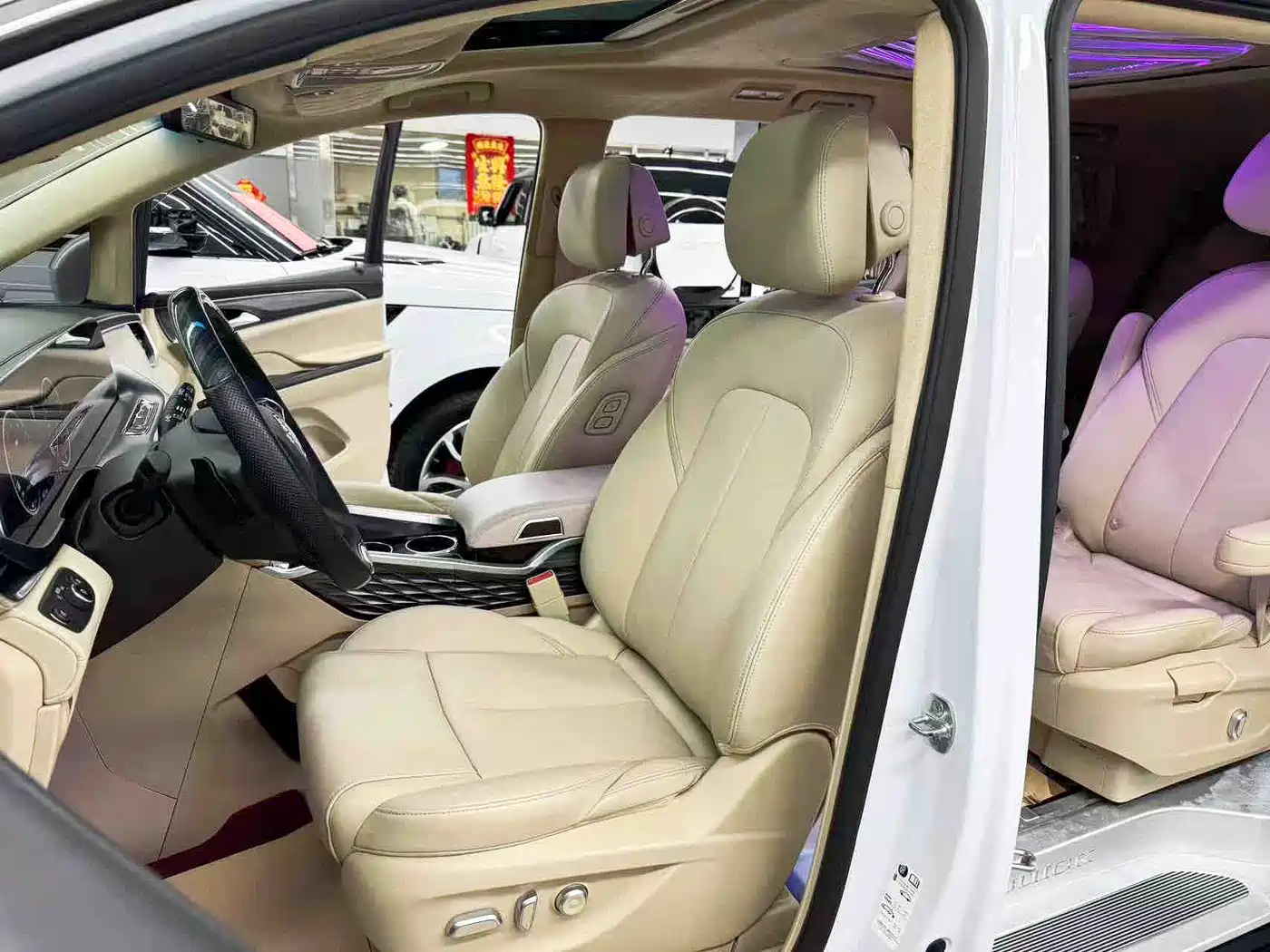 Buick GL8 2022 ES Landmark 653T Premium фото 15