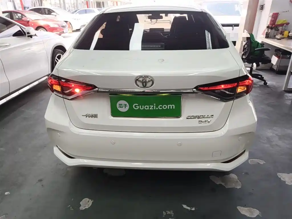Toyota Corolla 2021 1.2T S-CVT Pioneer Edition фото 6
