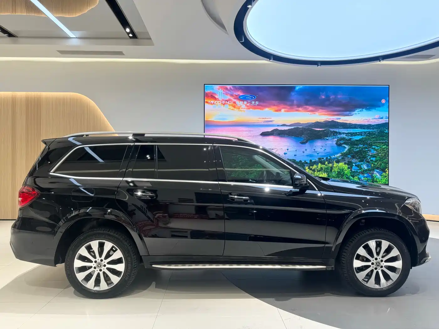 Mercedes-Benz GLS 2018 Facelift GLS 400 4MATIC Sport фото 6
