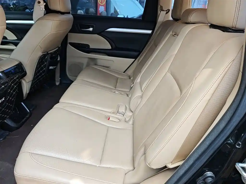Toyota Highlander 2018 2.0T 4WD Luxury 7-seater China VI фото 17
