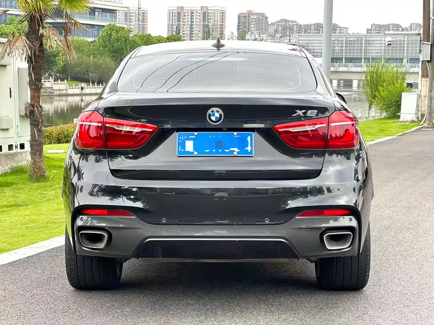 BMW X6 2018 xDrive28i фото 9