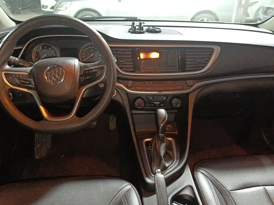 Фото 12 - Buick Excelle