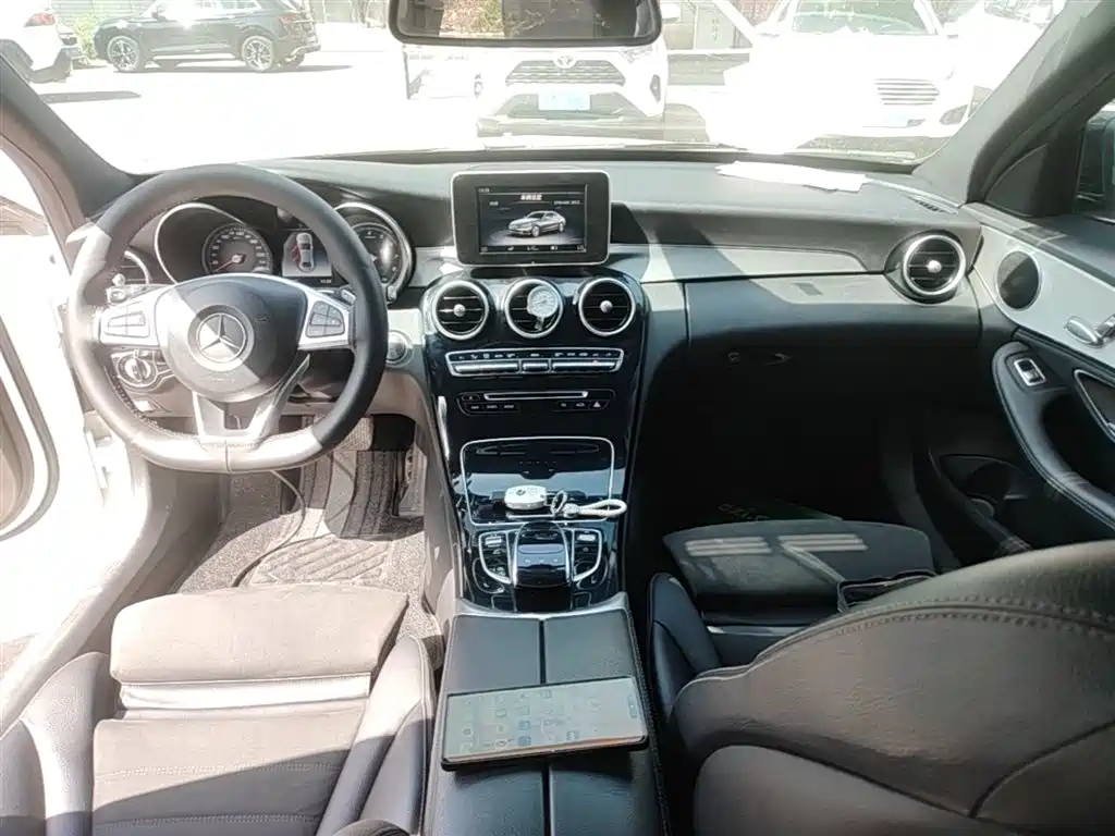Mercedes-Benz C-Class 2018 C 200 Sport Edition фото 6