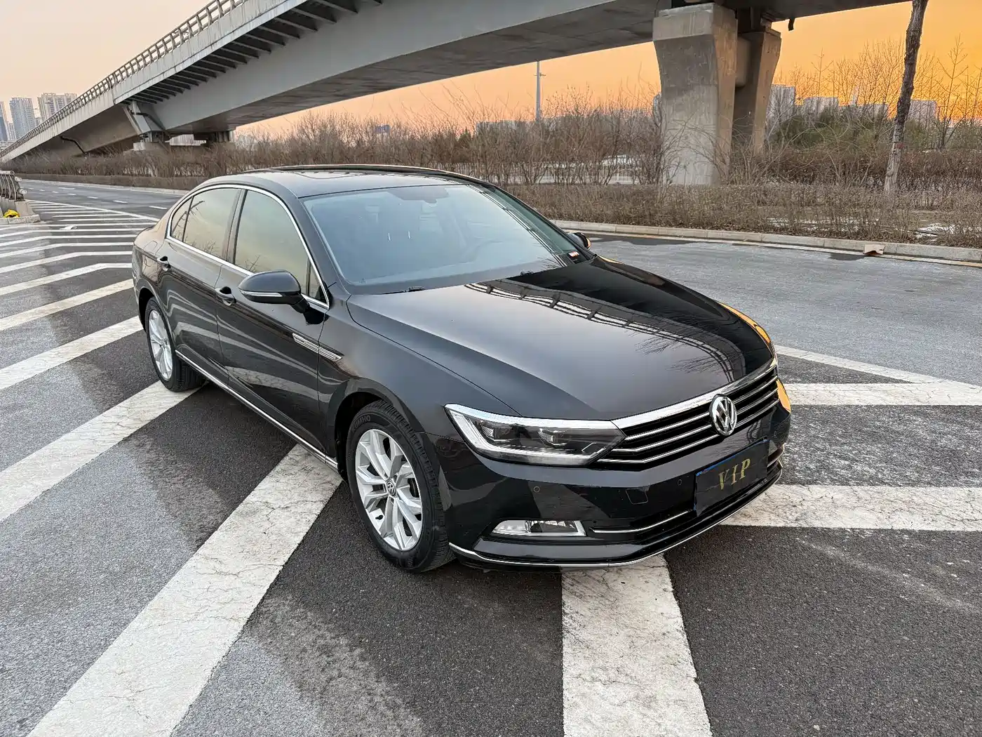 Volkswagen Magotan 2019 330TSI DSG Luxury Class China VI фото 3